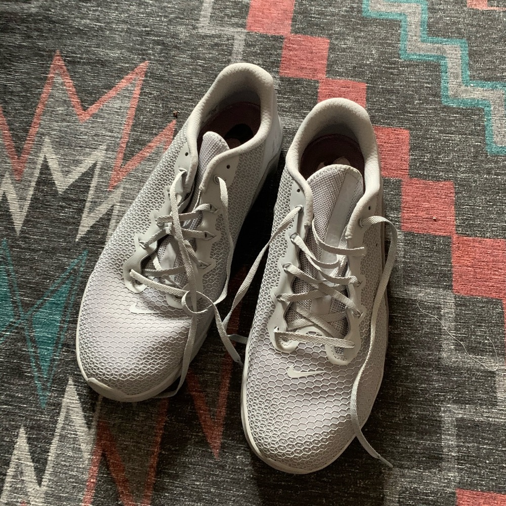 Size 14 Nike Metcon5 shoes